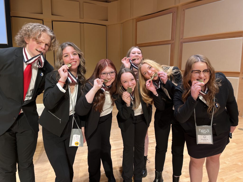 HOSA MMACHS Students with Medals